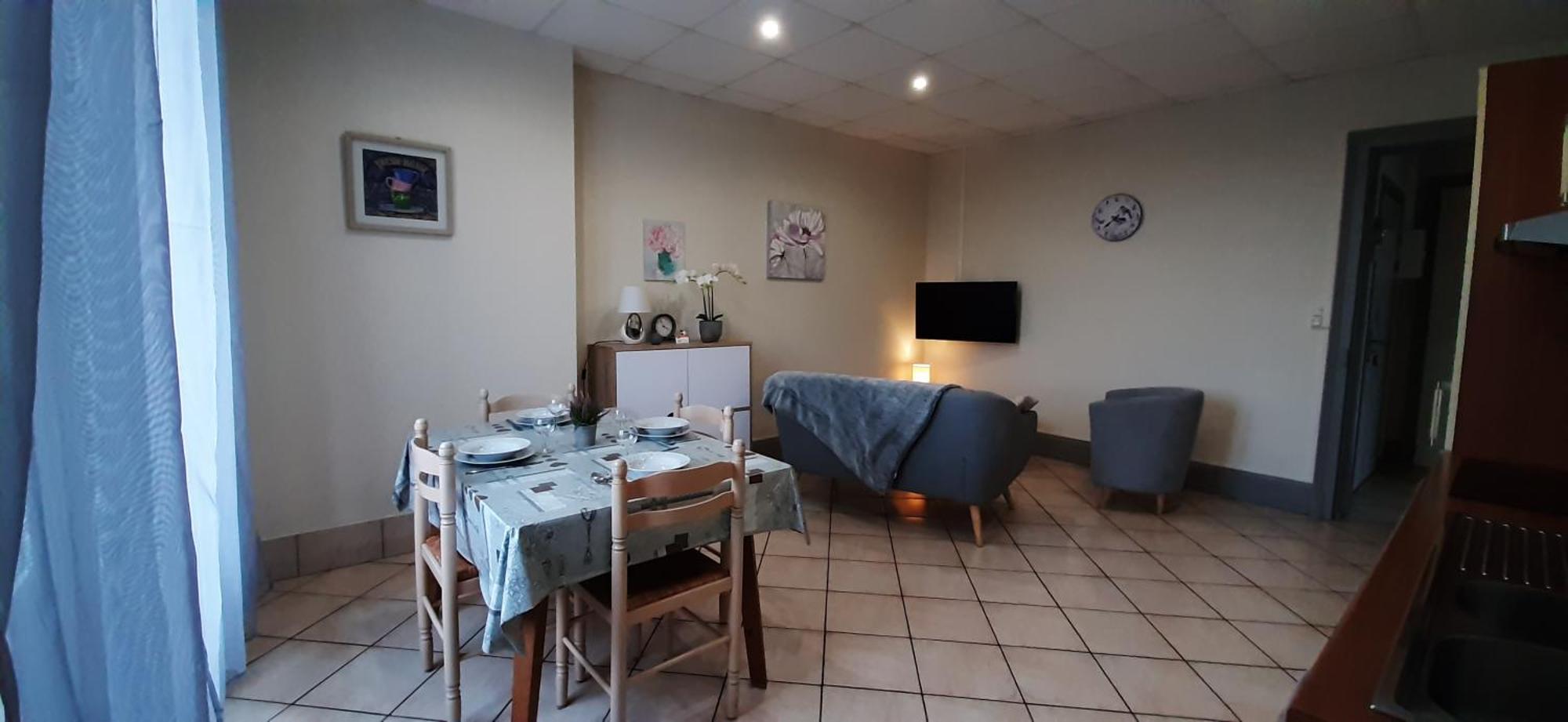 Ecm Continental Apartment Vittel Bagian luar foto