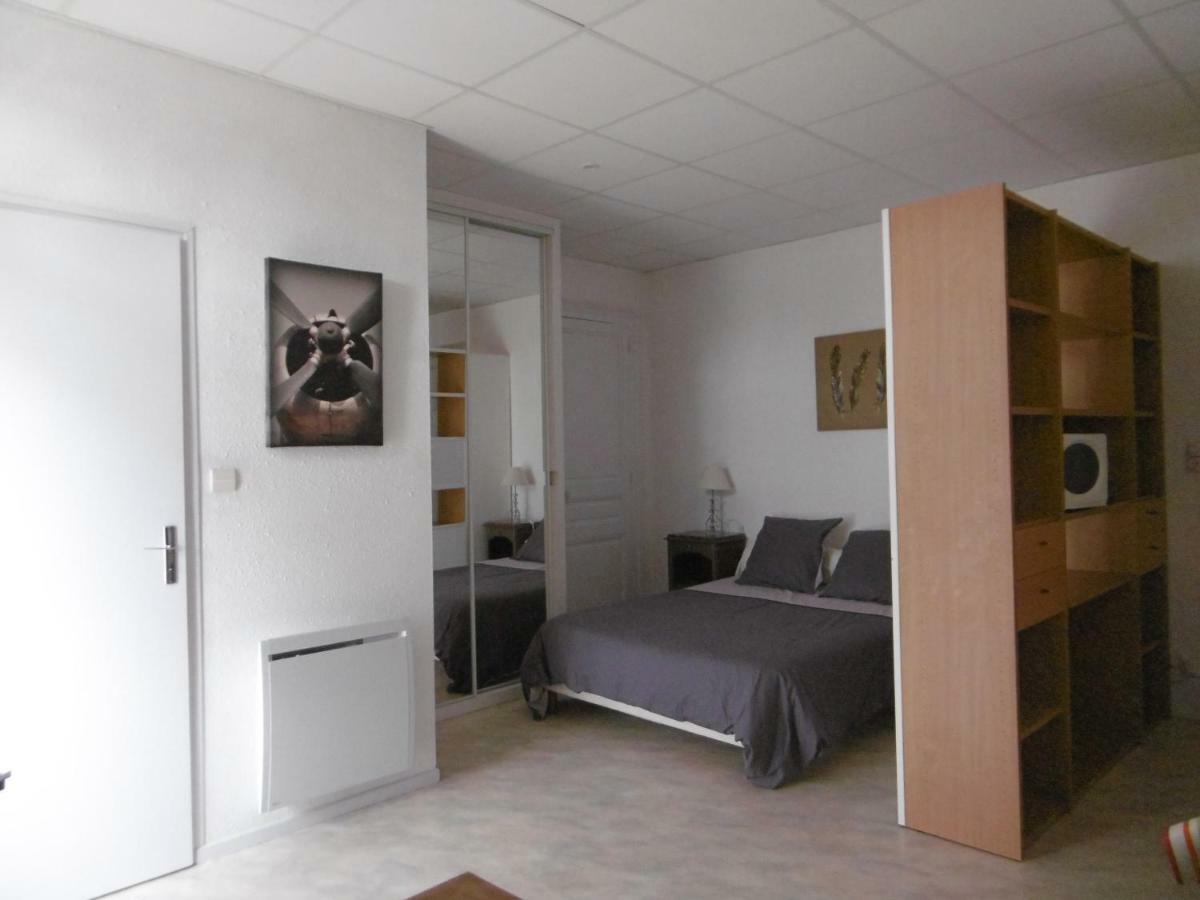 Ecm Continental Apartment Vittel Bagian luar foto